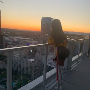 Meet your Posher, Hadja